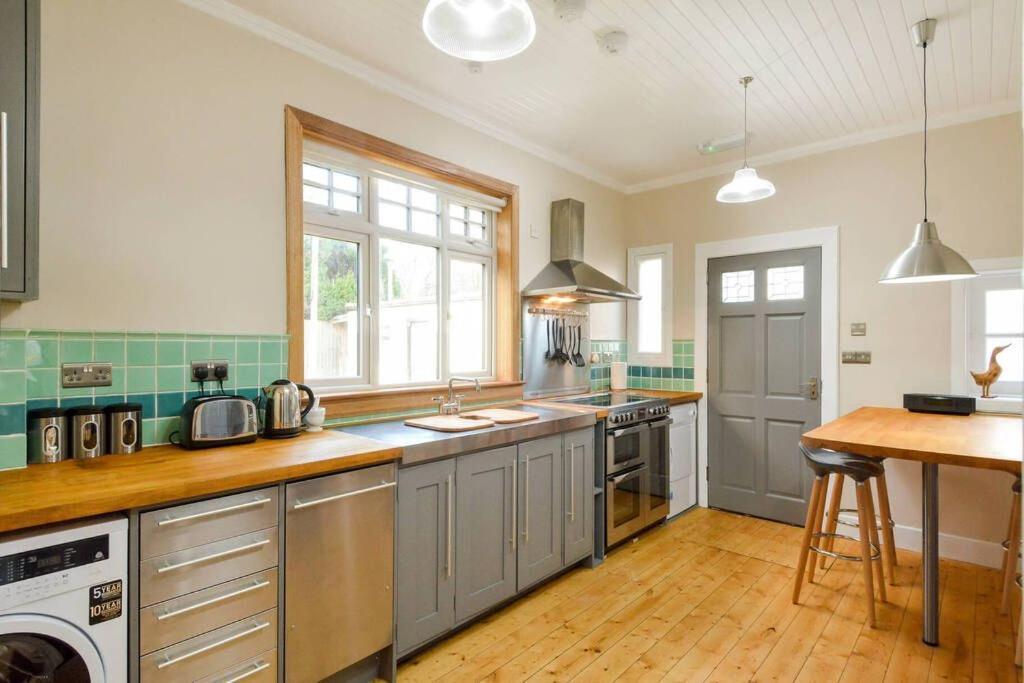 Villa 4 Middleshade Road St Andrews Esterno foto